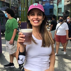 Meet your Posher, Ana